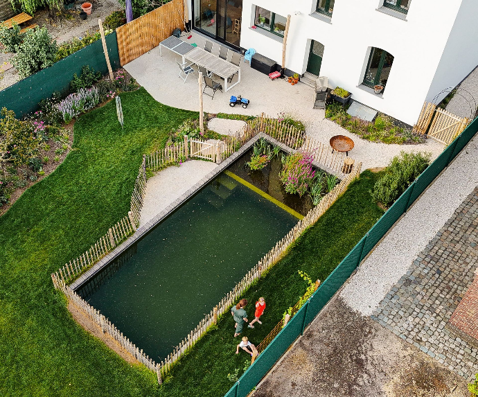 Tuinontwerp met natuurlijke zwemvijver in Stabroek door tuinarchitect Lscapes